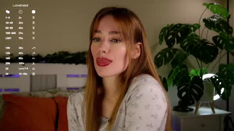 Snapshot of emiliaheather chatting on 21, 7, 2026 Tessa online show from 21, 7, 2026