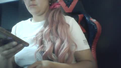 emiliahoney online show from 8, 7, 2026