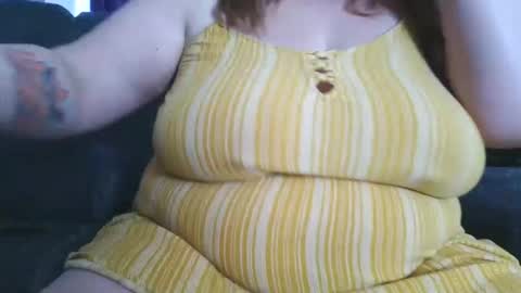 Snapshot of emiliefoxx chatting on 24, 4, 2026 emilie foxx online show from 24, 4, 2026