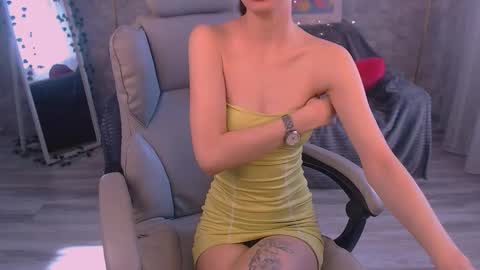 Snapshot of emilisky chatting on 20, 3, 2026 Emily online show from 20, 3, 2026