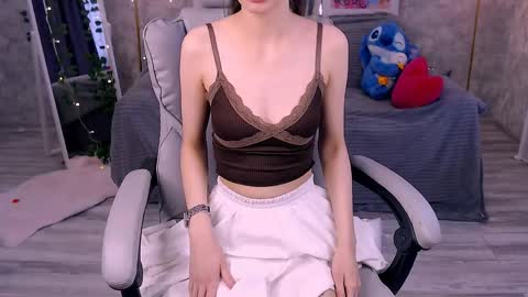 Snapshot of emilisky chatting on 3, 4, 2026 Emily online show from 3, 4, 2026