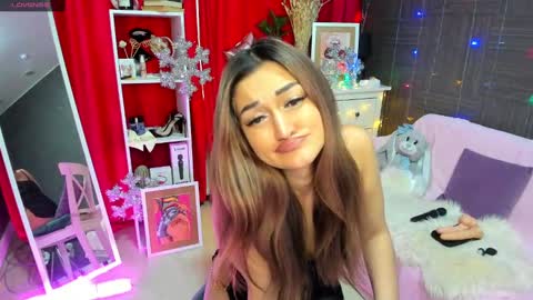 Emiliya online show from 19, 12, 2024