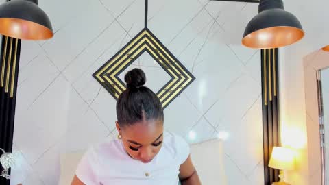 Emilly online show from 20, 12, 2025