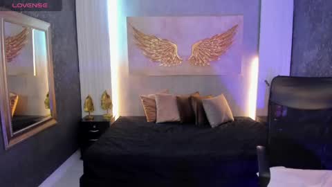 Snapshot of emily__browm chatting on 13, 4, 2026 Emily online show from 13, 4, 2026