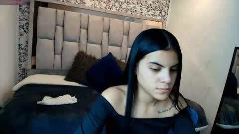 Snapshot of emily__cute__ chatting on 27, 2, 2026 EMILY CUTE online show from 27, 2, 2026