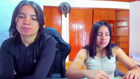 Emily and Soffy online show from 19, 5, 2026