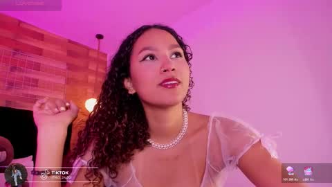 emily_brown04 online show from 29, 3, 2026