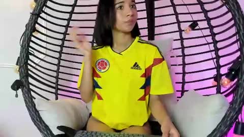 emily_bruss online show from 17, 6, 2026