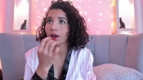 Snapshot of emily_bruss chatting on 30, 7, 2026 emily_bruss online show from 30, 7, 2026