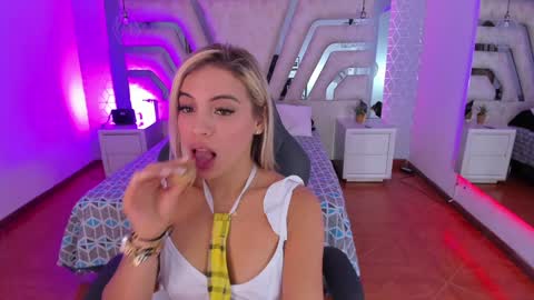 Emily online show from 13, 1, 2025