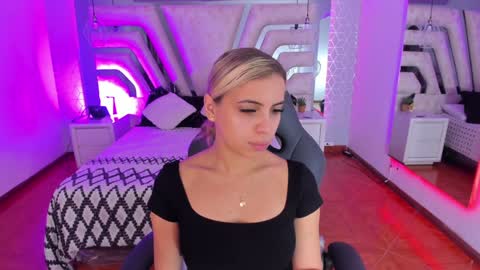 Emily online show from 28, 1, 2025