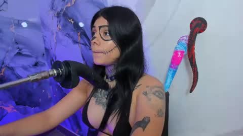 Snapshot of emily_evol chatting on 18, 7, 2026 emily_evol online show from 18, 7, 2026