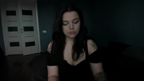 emily_ferra online show from 22, 6, 2026