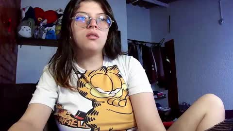 Snapshot of emily_katz chatting on 20, 2, 2025 Julieta online show from 20, 2, 2025