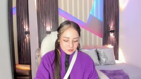 Emily online show from 5, 10, 2025