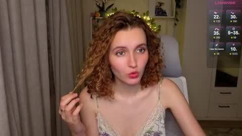 Snapshot of emily_lune chatting on 25, 6, 2026 Emily online show from 25, 6, 2026