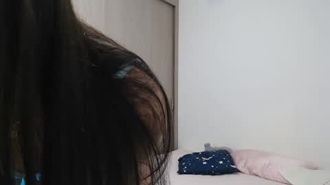 emily_mikelhot online show from 17, 1, 2026