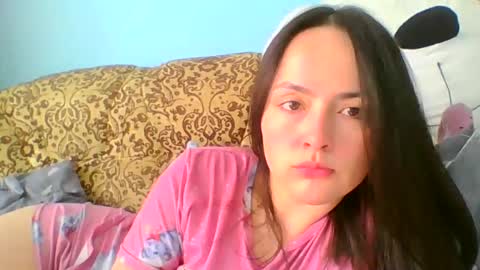 emily_morning_dew online show from 1, 3, 2025