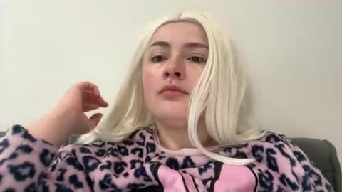 Snapshot of emily_morning_dew chatting on 8, 1, 2026 emily_morning_dew online show from 8, 1, 2026