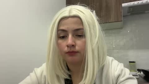 Snapshot of emily_morning_dew chatting on 12, 1, 2026 emily_morning_dew online show from 12, 1, 2026