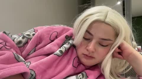 Snapshot of emily_morning_dew chatting on 16, 1, 2026 emily_morning_dew online show from 16, 1, 2026