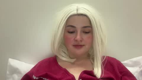 Snapshot of emily_morning_dew chatting on 5, 2, 2026 emily_morning_dew online show from 5, 2, 2026