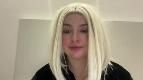 Snapshot of emily_morning_dew chatting on 9, 2, 2026 emily_morning_dew online show from 9, 2, 2026