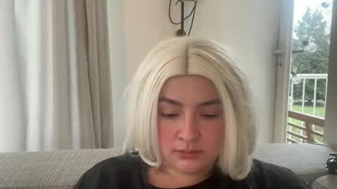 Snapshot of emily_morning_dew chatting on 20, 2, 2026 emily_morning_dew online show from 20, 2, 2026