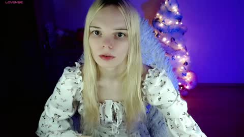 Snapshot of emily_nyaffe chatting on 16, 1, 2025 Lia online show from 16, 1, 2025