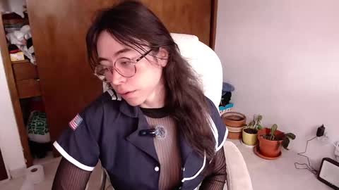emily_pearl_ online show from 11, 9, 2025