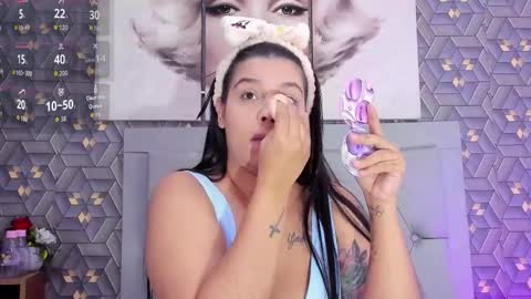 Snapshot of emily_rivera78 chatting on 18, 11, 2025 Emily online show from 18, 11, 2025