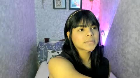 Snapshot of emily_rosue_ chatting on 22, 7, 2026 emily_rosue_ online show from 22, 7, 2026