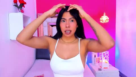 Snapshot of emily_sexy3 chatting on 13, 9, 2025 Emily online show from 13, 9, 2025