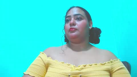 Snapshot of emily_sweet_23 chatting on 25, 12, 2024 Liss online show from 25, 12, 2024
