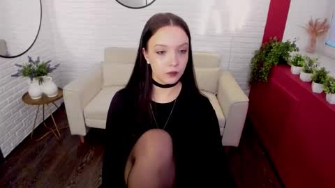 Snapshot of emily_tendermeow chatting on 5, 2, 2026 Emily online show from 5, 2, 2026