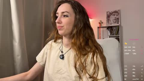 Snapshot of emily_w0w_ chatting on 9, 4, 2026 Lia online show from 9, 4, 2026