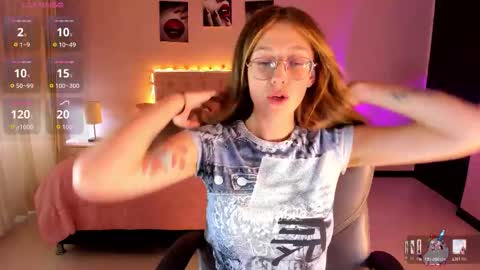 Snapshot of emily_warren__ chatting on 13, 3, 2026 emily_warren__ online show from 13, 3, 2026