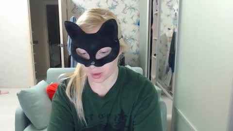 Snapshot of emily_york18 chatting on 28, 3, 2026 Emily online show from 28, 3, 2026