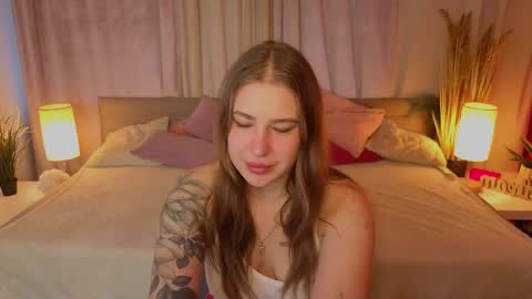 Snapshot of emilyblazee chatting on 22, 4, 2026 emilyblazee online show from 22, 4, 2026