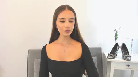 EmilyCharming online show from 5, 12, 2024