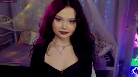 Snapshot of emilychaves chatting on 3, 5, 2026 Emilyhaves online show from 3, 5, 2026