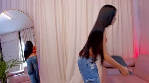 Snapshot of emilyclay_1 chatting on 18, 3, 2026 Sweet Emily online show from 18, 3, 2026