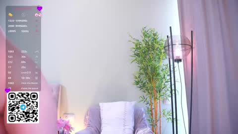 Snapshot of emilyfinne chatting on 7, 3, 2025 Emily Lovense is activeThere are legends that in this room all your wishes can come true Private is Open online show from 7, 3, 2025