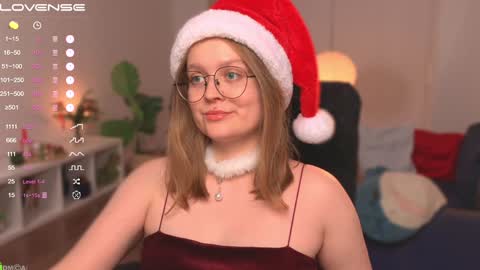 Snapshot of emilyforelsket chatting on 25, 12, 2024 Emily online show from 25, 12, 2024