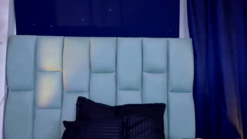 Snapshot of emilygh1_ chatting on 12, 7, 2026 Emily online show from 12, 7, 2026
