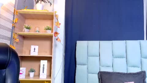 Snapshot of emilygh1_ chatting on 30, 7, 2026 Emily online show from 30, 7, 2026