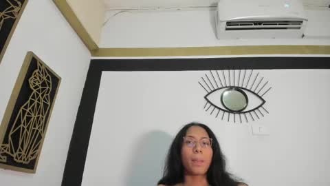 Snapshot of emilygomezz chatting on 5, 5, 2026 Emily online show from 5, 5, 2026