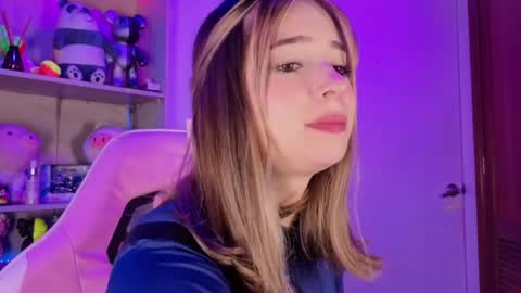 VALEEEN online show from 9, 4, 2026