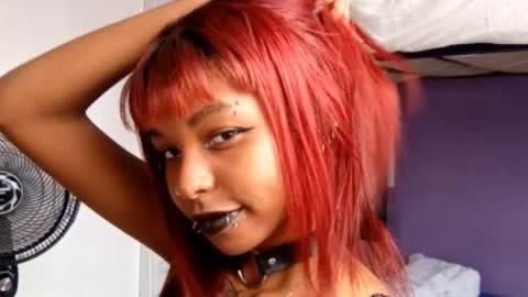 Snapshot of emilylivos chatting on 21, 3, 2026 Emily Livos online show from 21, 3, 2026