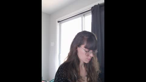 emilynana8 online show from 6, 4, 2026